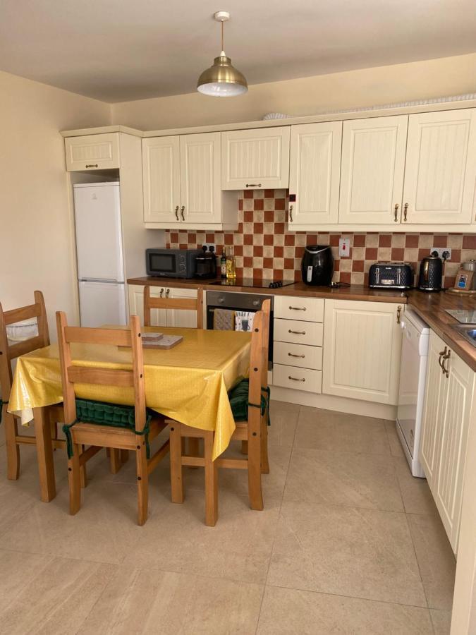 Glengesh Court. Ardara Town Centre. Apartment Exterior photo